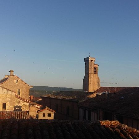 Le Gite D'Olympe Cordes Sur Ciel Luaran gambar