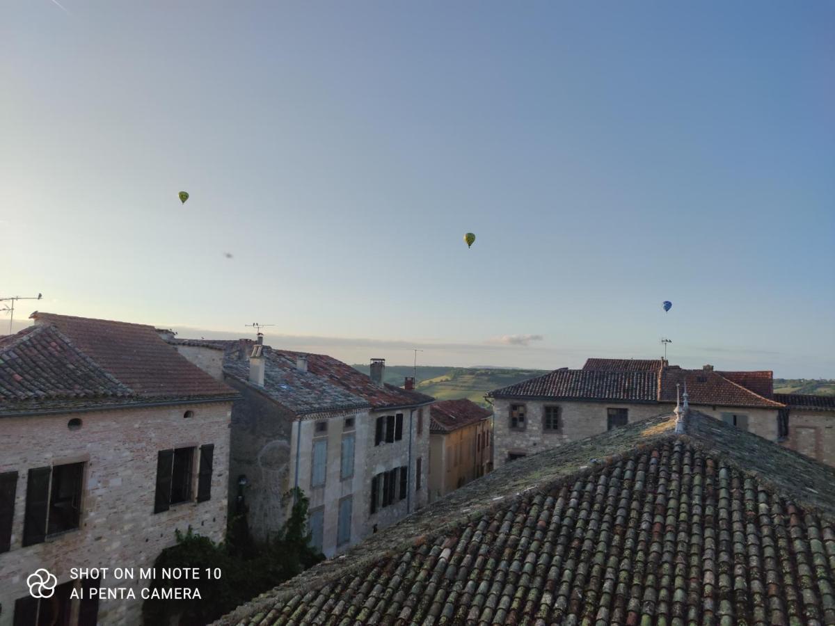 Le Gite D'Olympe Cordes Sur Ciel Luaran gambar