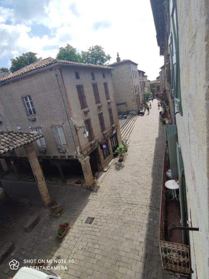 Le Gite D'Olympe Cordes Sur Ciel Luaran gambar