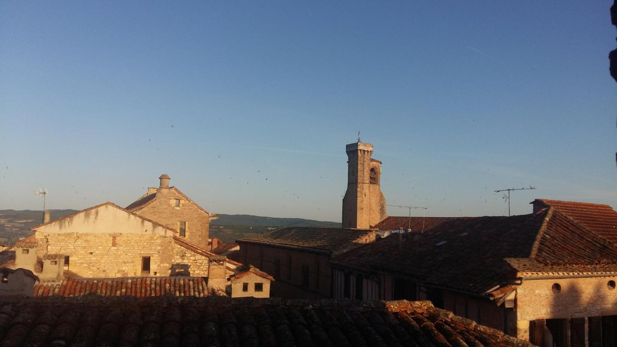 Le Gite D'Olympe Cordes Sur Ciel Luaran gambar