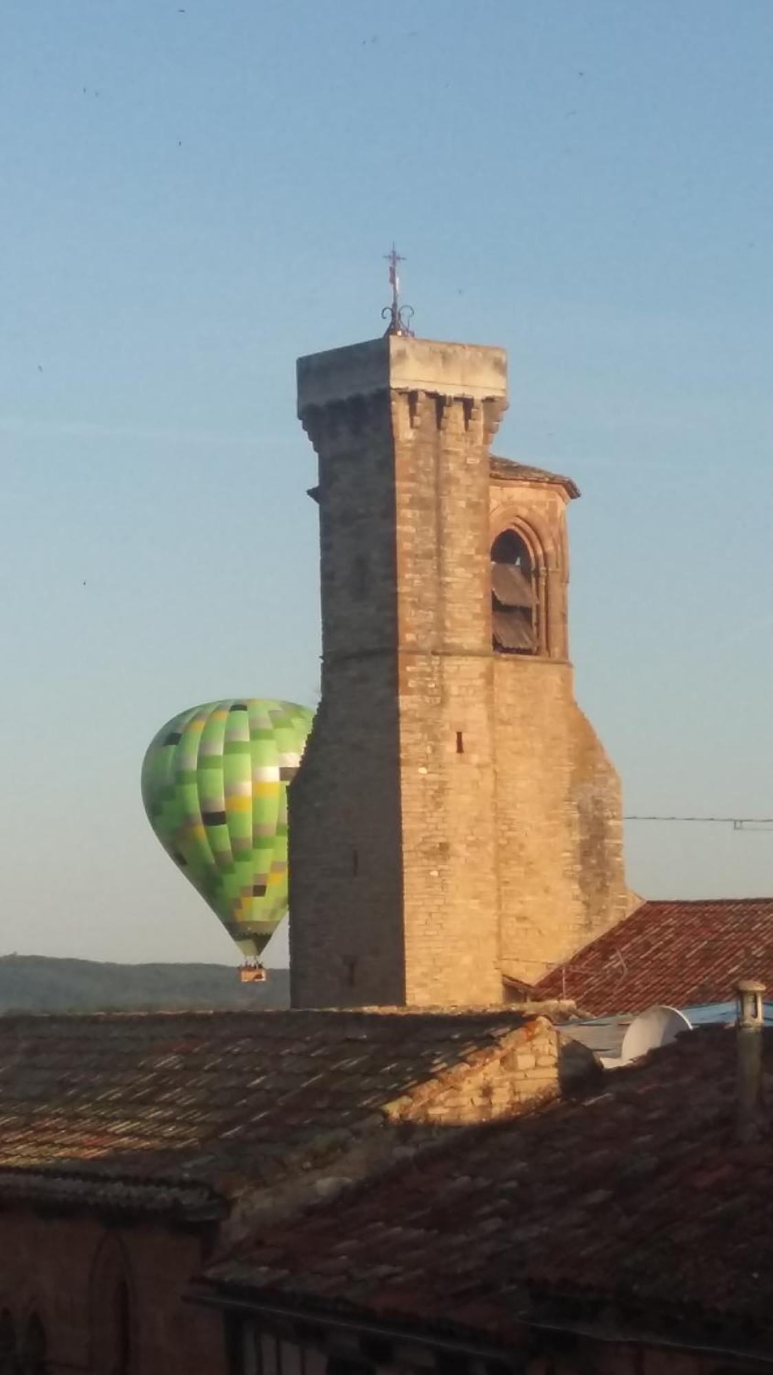Le Gite D'Olympe Cordes Sur Ciel Luaran gambar